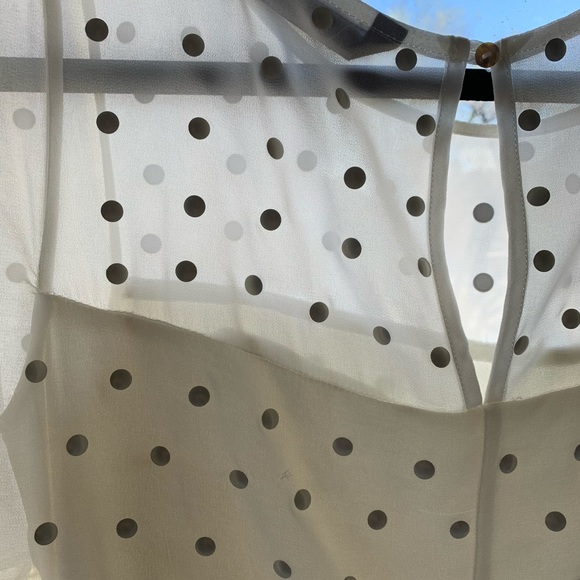 Elegant Zara dress! - Picture 3 of 8